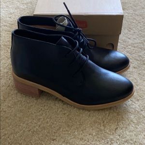 Clark’s Black leather bootie